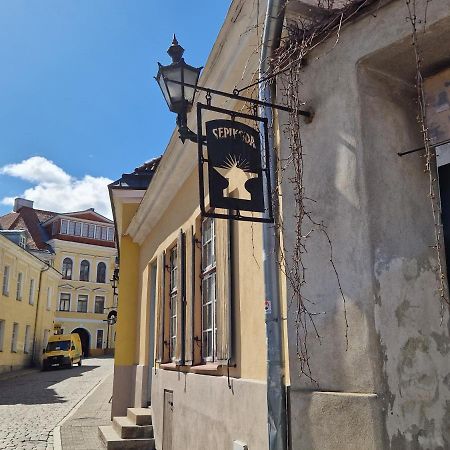 Lovely Apartment In Tallinn Old Town Extérieur photo
