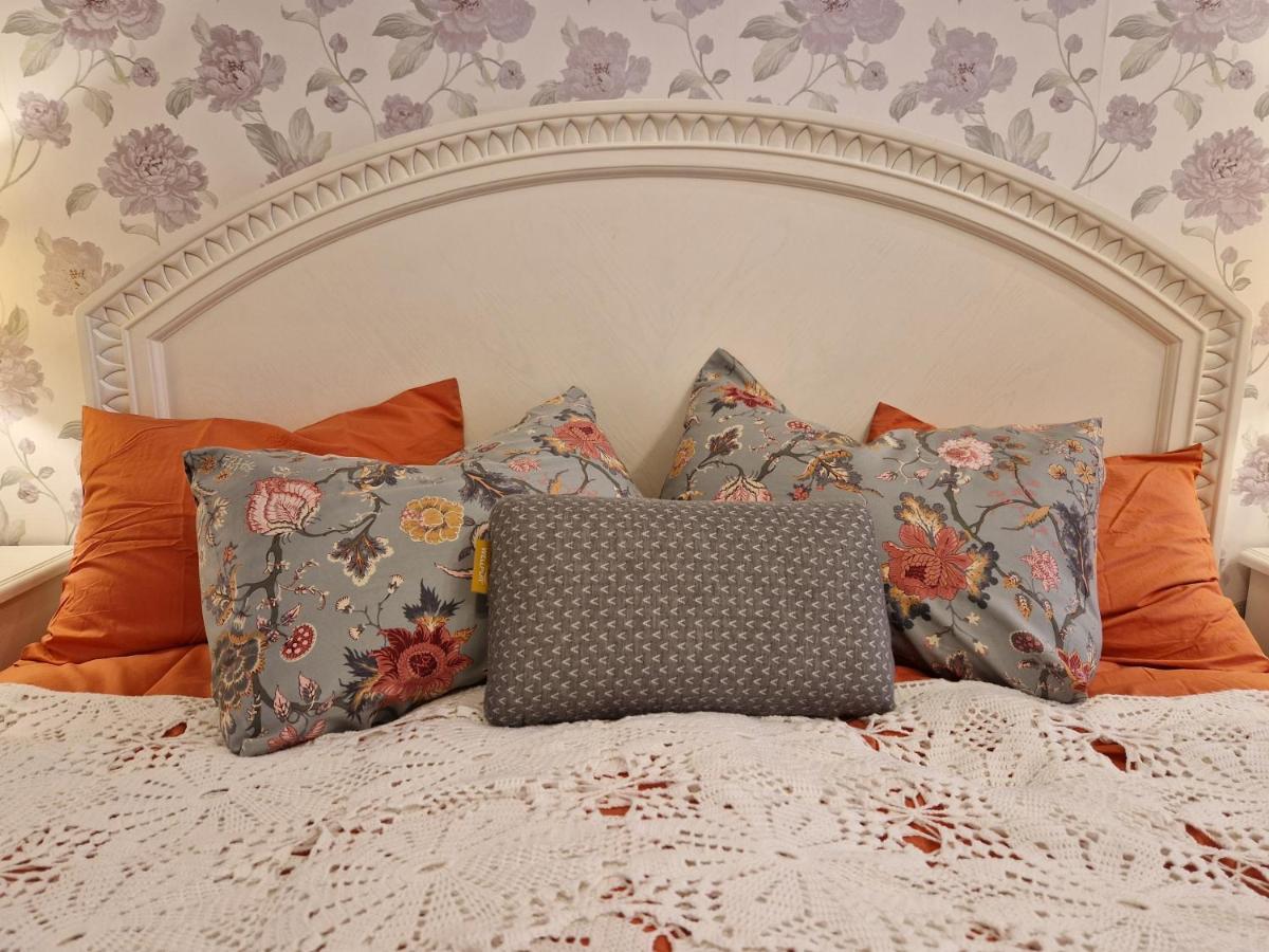 Lovely Apartment In Tallinn Old Town Extérieur photo